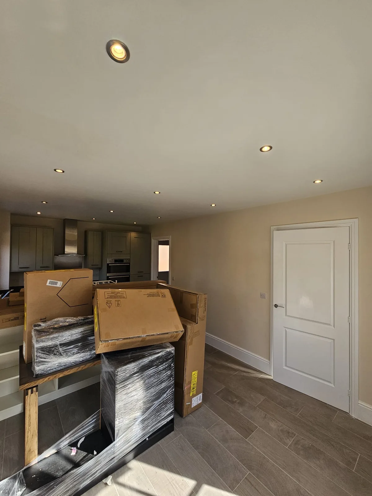 Kitchen Cabinetry & Walls